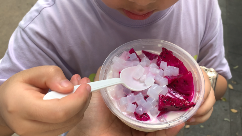 Shuangpinai, Chinese double-skin milk pudding with dragon fruit and coconut jelly